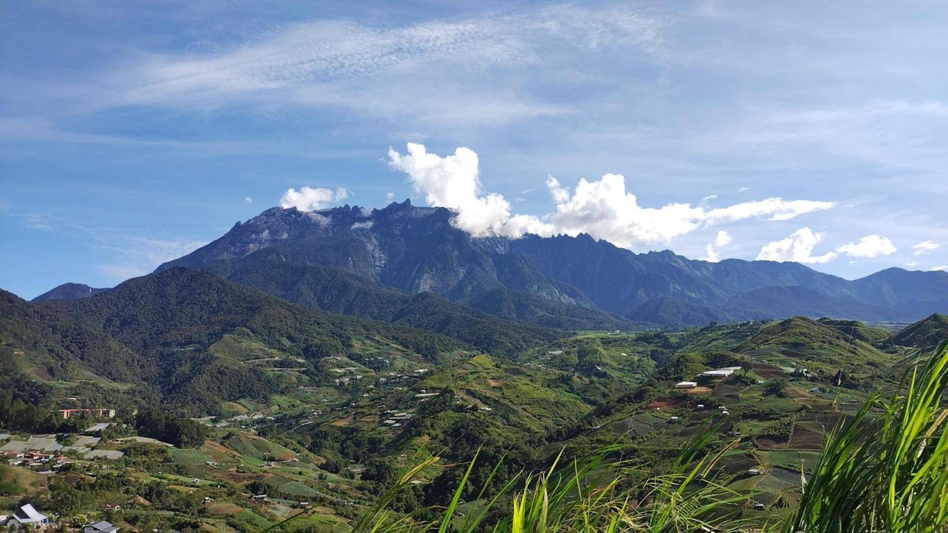 Highland Homestay Kundasang Ranau Ngoại thất bức ảnh